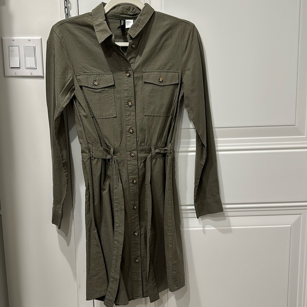 NEW H&M Button Down Dress